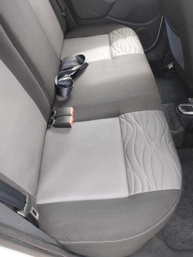 DUSTER 2.0 DYNAMIQUE 4X2 16V FLEX 4P MANUAL - 2014 - CAXIAS DO SUL