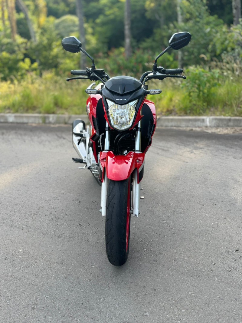 CB 250F TWISTER CBS - 2021 - BENTO GONçALVES