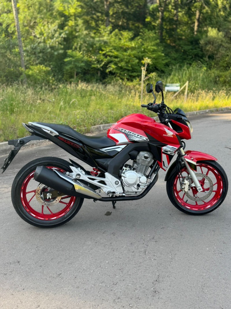 cb 250f twister cbs 2021 bento goncalves