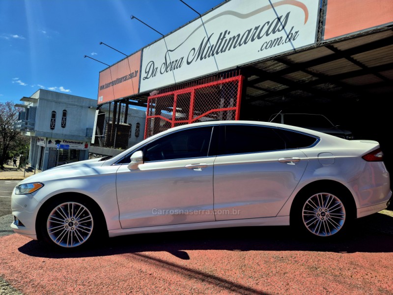 FUSION 2.0 TITANIUM PLUS AWD 16V GASOLINA 4P AUTOMÁTICO - 2016 - FARROUPILHA