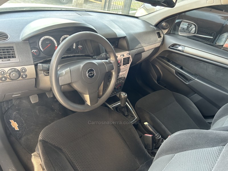 VECTRA 2.0 MPFI GT HATCH 8V FLEX 4P MANUAL - 2010 - CAXIAS DO SUL