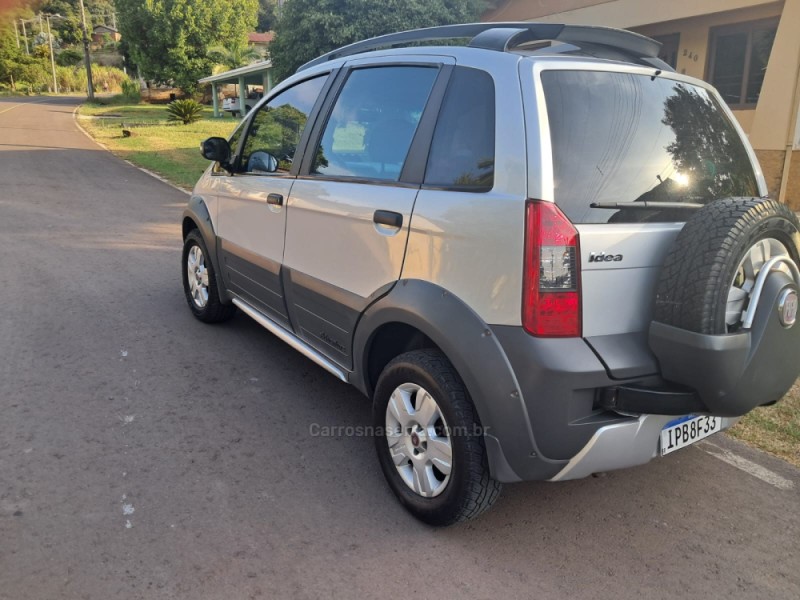 IDEA 1.8 MPI ADVENTURE 8V FLEX 4P MANUAL - 2009 - FELIZ