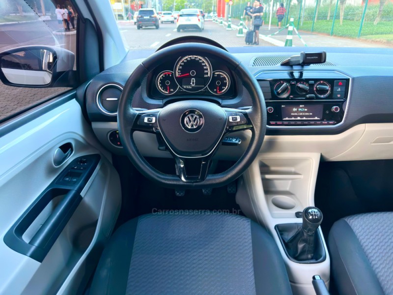 UP 1.0 TSI MOVE UP 12V FLEX 4P MANUAL - 2019 - ESTâNCIA VELHA