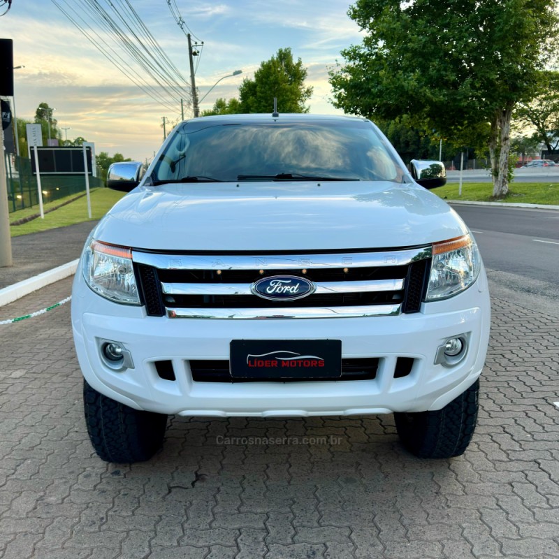 RANGER 2.5 XLT 4X2 CD 16V FLEX 4P MANUAL - 2015 - ESTâNCIA VELHA