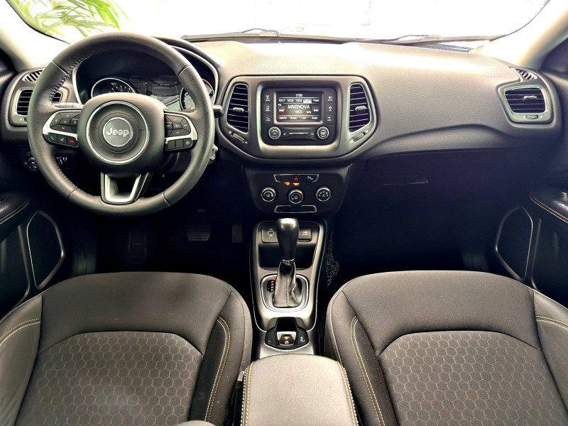 COMPASS 2.0 16V FLEX SPORT AUTOMÁTICO - 2017 - CAXIAS DO SUL