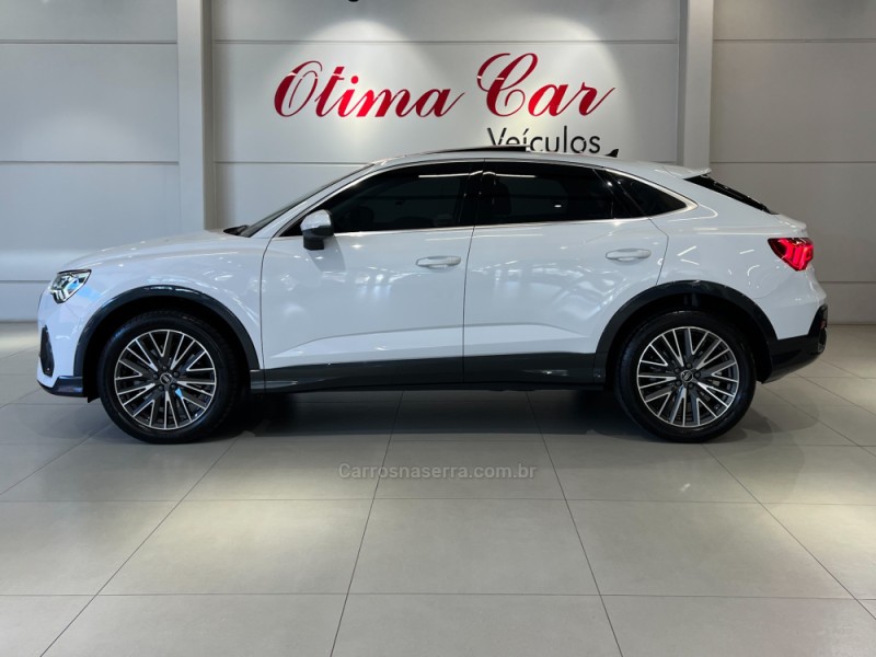 Q3 2.0 TFSI PERFORMANCE SPORTBACK TURBO GASOLINA 4P AUTOMÁTICO - 2024 - FLORES DA CUNHA