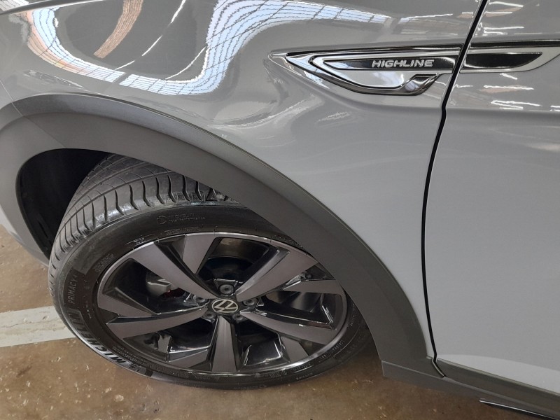 NIVUS 1.0 200 TSI HIGHLINE LAUNCHING EDITION TOTAL FLEX 4P AUTOMÁTICO - 2022 - ERECHIM