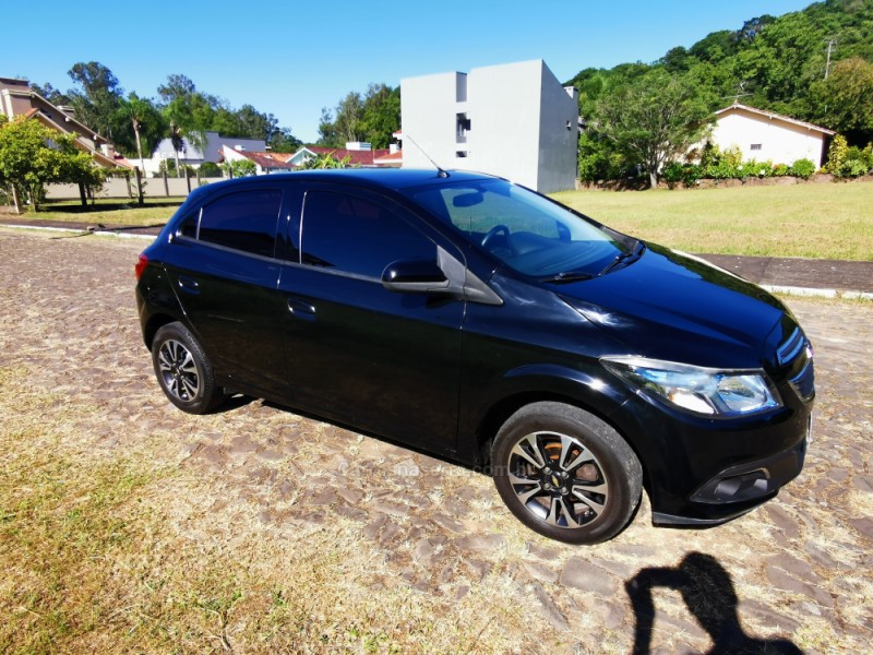 onix 1.4 mpfi ltz 8v flex 4p manual 2015 sao sebastiao do cai