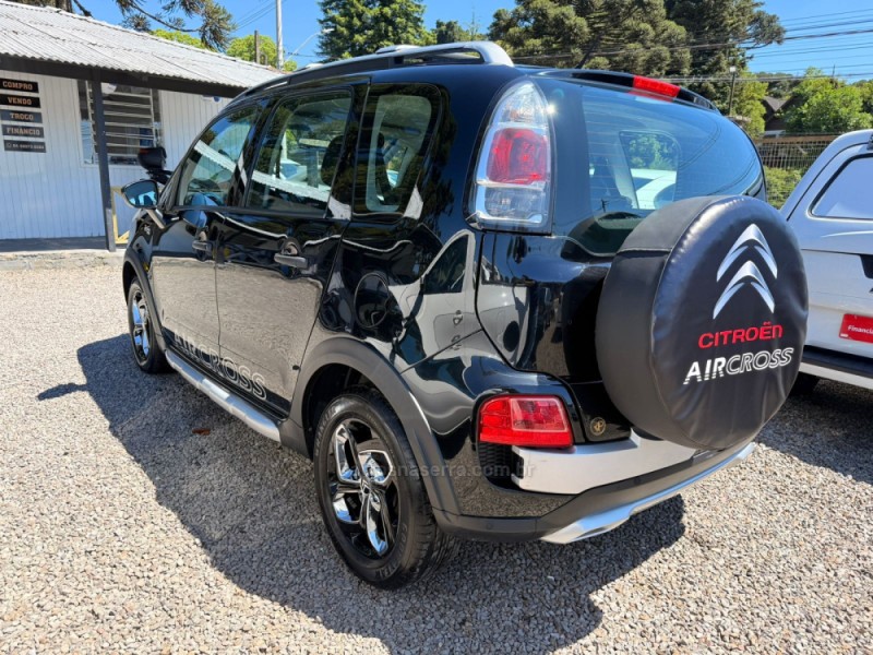 C3 AIRCROSS 1.6 GLX 16V FLEX 4P MANUAL - 2013 - CANELA