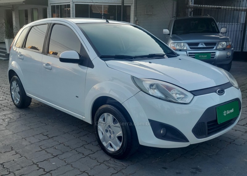 FIESTA 1.6 ROCAM SE 8V FLEX 4P MANUAL - 2014 - CAXIAS DO SUL
