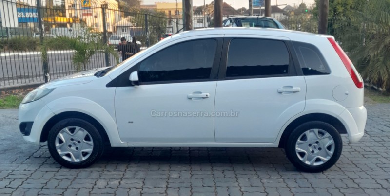 FIESTA 1.6 ROCAM SE 8V FLEX 4P MANUAL - 2014 - CAXIAS DO SUL