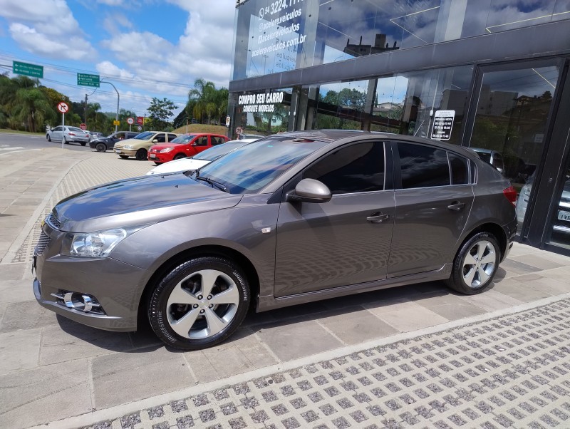 cruze 1.8 lt sport6 16v flex 4p manual 2014 caxias do sul