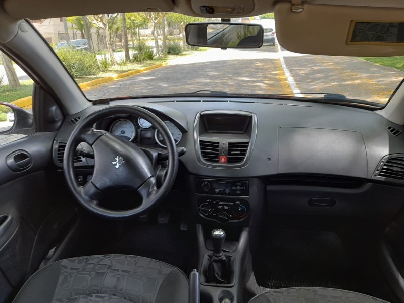 207 1.4 XR SPORT 8V FLEX 4P MANUAL - 2010 - FARROUPILHA