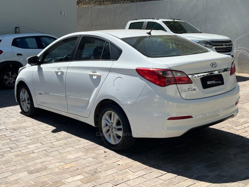 HB20S 1.0 COMFORT 12V FLEX 4P MANUAL - 2017 - BENTO GONçALVES