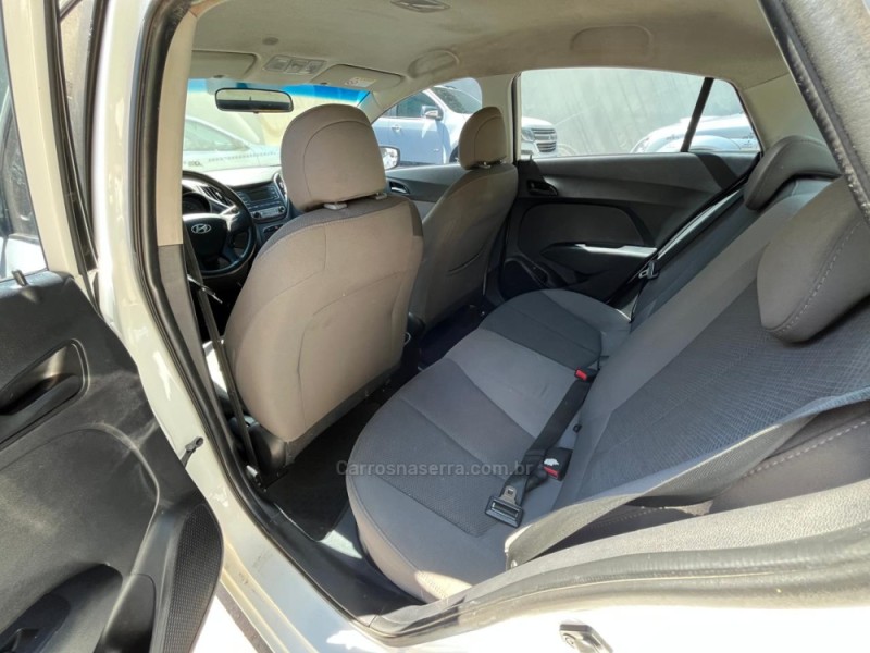 HB20S 1.0 COMFORT 12V FLEX 4P MANUAL - 2017 - BENTO GONçALVES