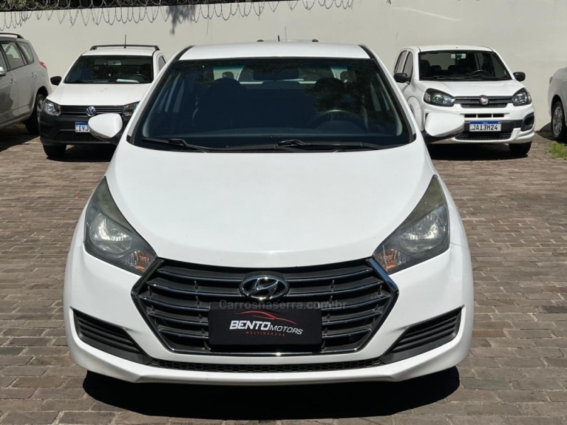 HB20S 1.0 COMFORT 12V FLEX 4P MANUAL - 2017 - BENTO GONçALVES