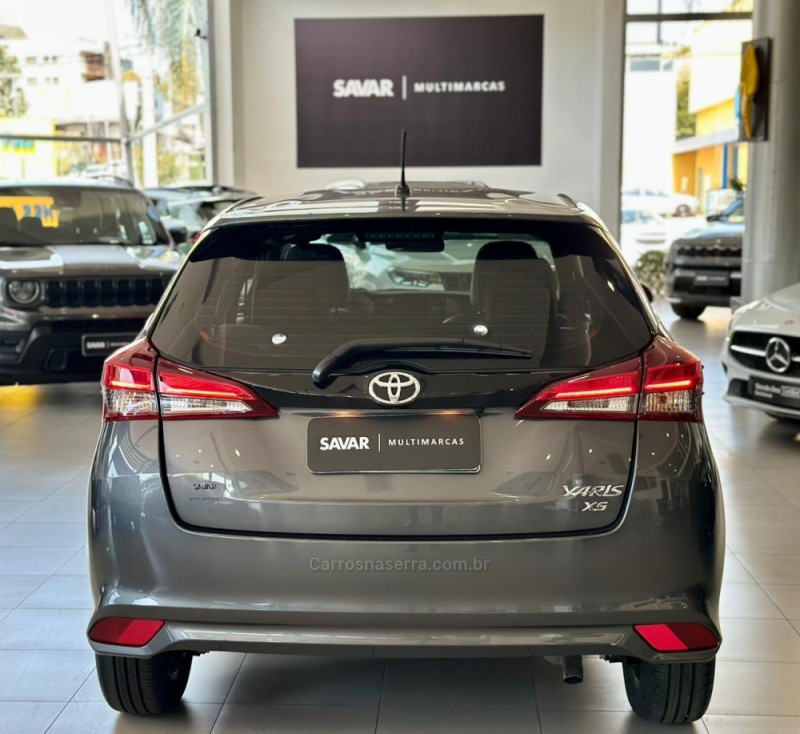 YARIS 1.5 XS 16V FLEX 4P AUTOMÁTICO - 2023 - NOVO HAMBURGO