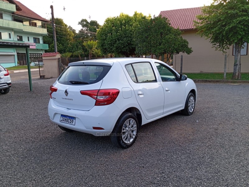 SANDERO 1.0 EXPRESSION 16V FLEX 4P MANUAL - 2021 - PICADA CAFé