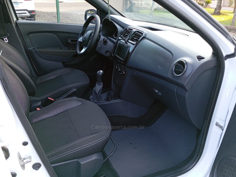 SANDERO 1.0 EXPRESSION 16V FLEX 4P MANUAL - 2021 - PICADA CAFé