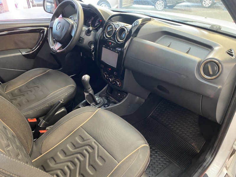 DUSTER 1.6 DYNAMIQUE 4X2 16V FLEX 4P MANUAL - 2019 - CAXIAS DO SUL