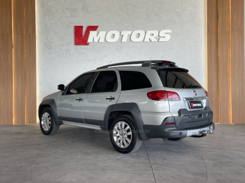 PALIO 1.8 MPI ADVENTURE WEEKEND 8V FLEX 4P MANUAL - 2015 - PAROBé