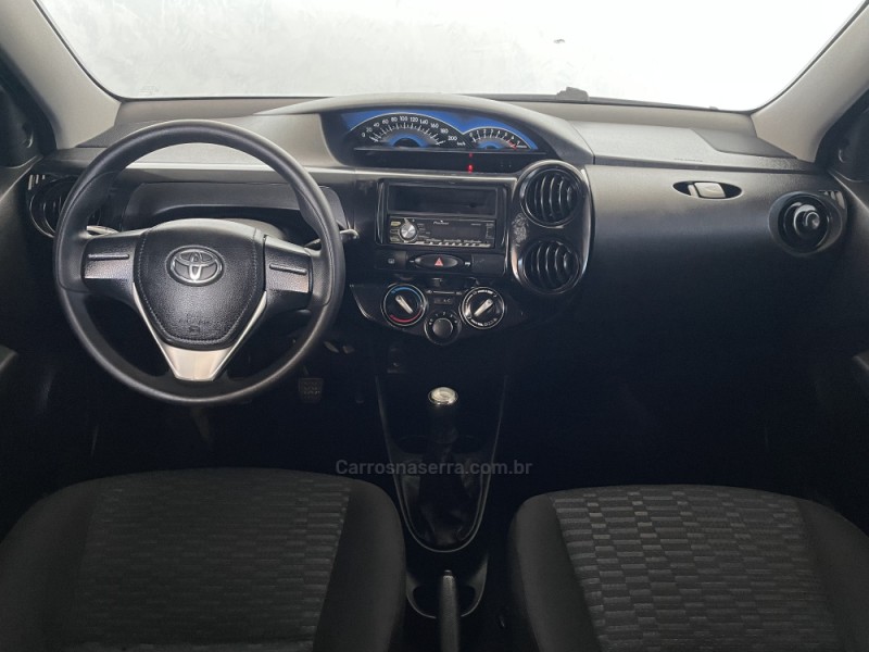 ETIOS 1.3 X 16V FLEX 4P MANUAL - 2016 - PAROBé