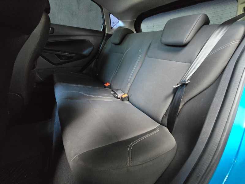 FIESTA 1.5 SE HATCH 16V FLEX 4P MANUAL - 2015 - CAXIAS DO SUL