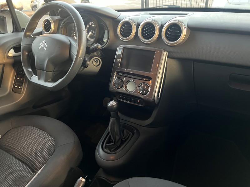 C3 1.5 ATTRACTION 8V FLEX 4P MANUAL - 2017 - CAXIAS DO SUL