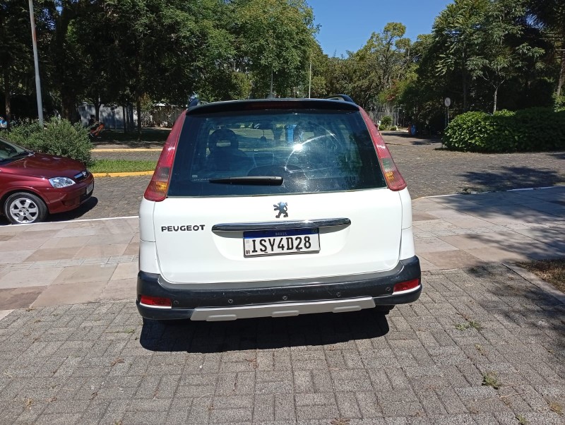 207 1.6 ESCAPADE 16V FLEX 4P MANUAL - 2012 - FARROUPILHA