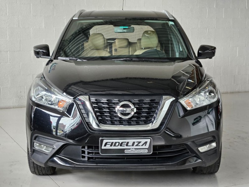 KICKS 1.6 16V FLEX SL PACK TECH 4P XTRONIC - 2018 - FARROUPILHA