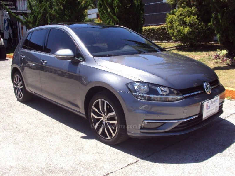 GOLF 1.0 TSI COMFORTLINE 12V TOTAL FLEX 4P MANUAL - 2018 - CAXIAS DO SUL
