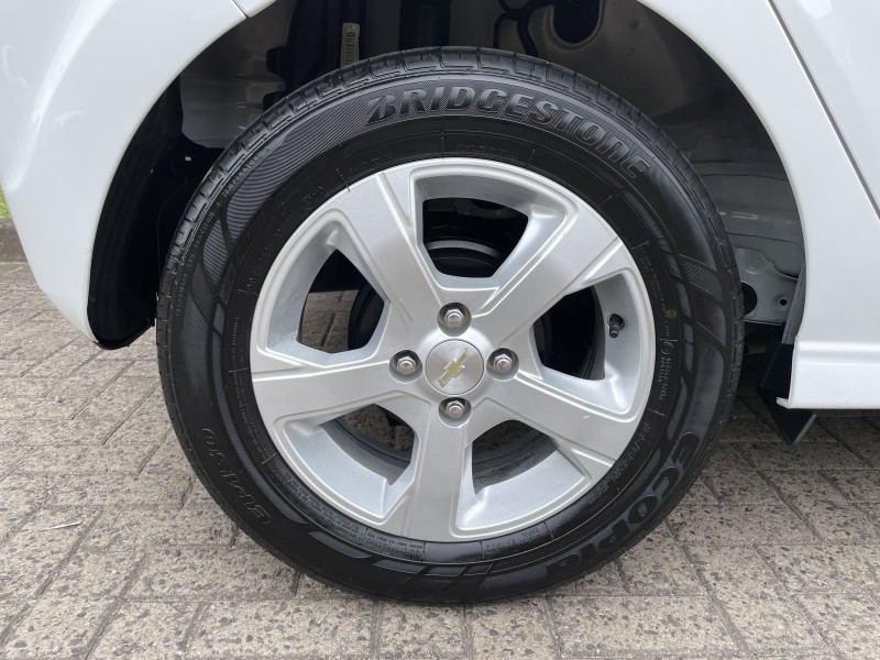 ONIX 1.4 MPFI LT 8V FLEX 4P MANUAL - 2019 - CAXIAS DO SUL