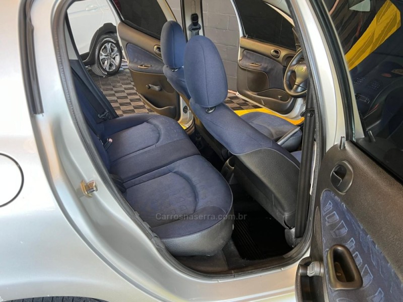 206 1.6 SOLEIL 16V GASOLINA 4P MANUAL - 2003 - CAXIAS DO SUL