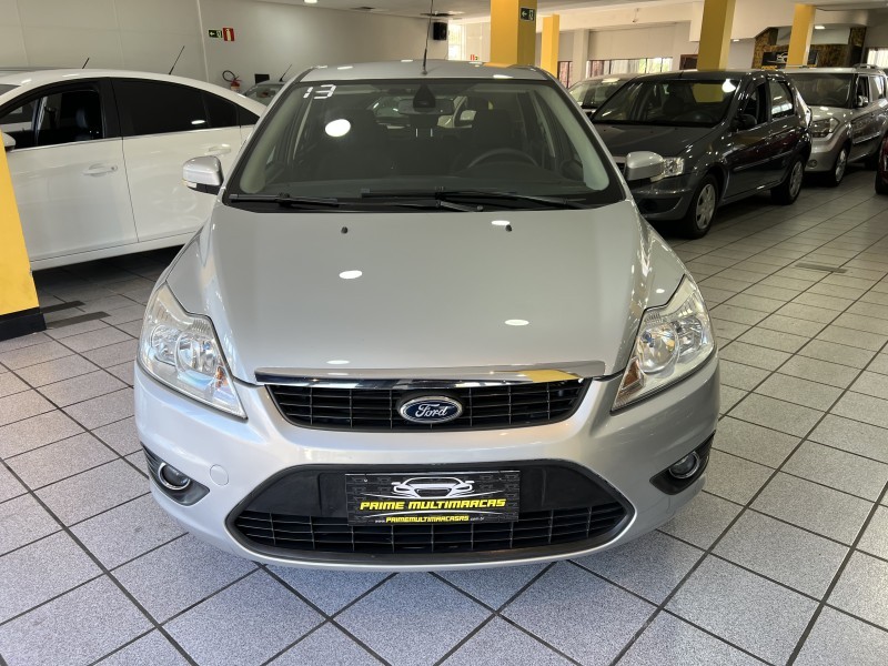 FOCUS 2.0 GLX 16V GASOLINA 4P MANUAL - 2013 - CAXIAS DO SUL