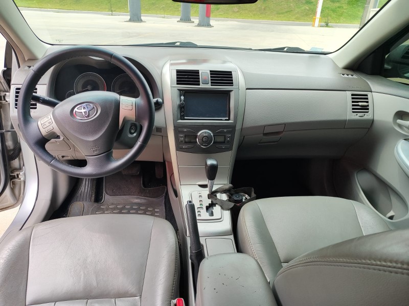 COROLLA 1.8 GLI 16V FLEX 4P AUTOMÁTICO - 2010 - FARROUPILHA