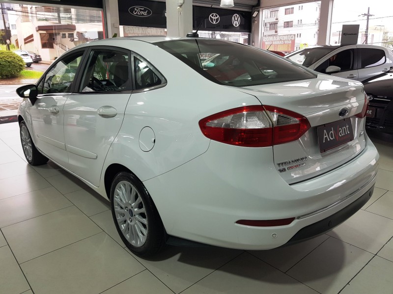 FIESTA 1.6 TITANIUM SEDAN 16V FLEX 4P AUTO - 2015 - CAXIAS DO SUL
