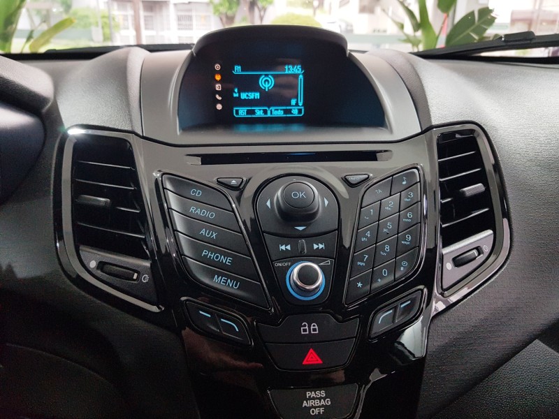 FIESTA 1.6 TITANIUM SEDAN 16V FLEX 4P AUTO - 2015 - CAXIAS DO SUL