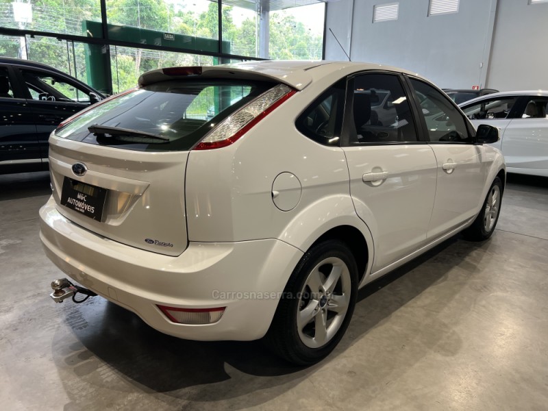 FOCUS 1.6 GLX 16V FLEX 4P MANUAL - 2012 - CAXIAS DO SUL