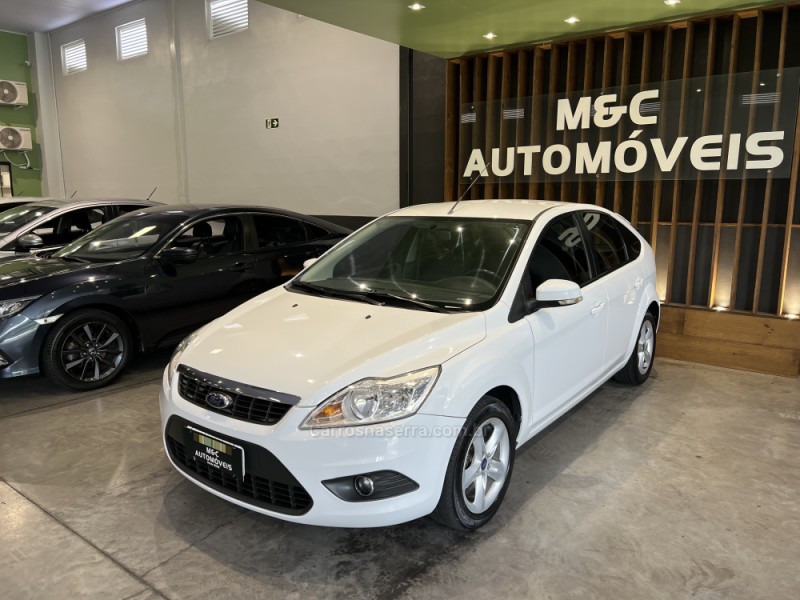 focus 1.6 glx 16v flex 4p manual 2012 caxias do sul