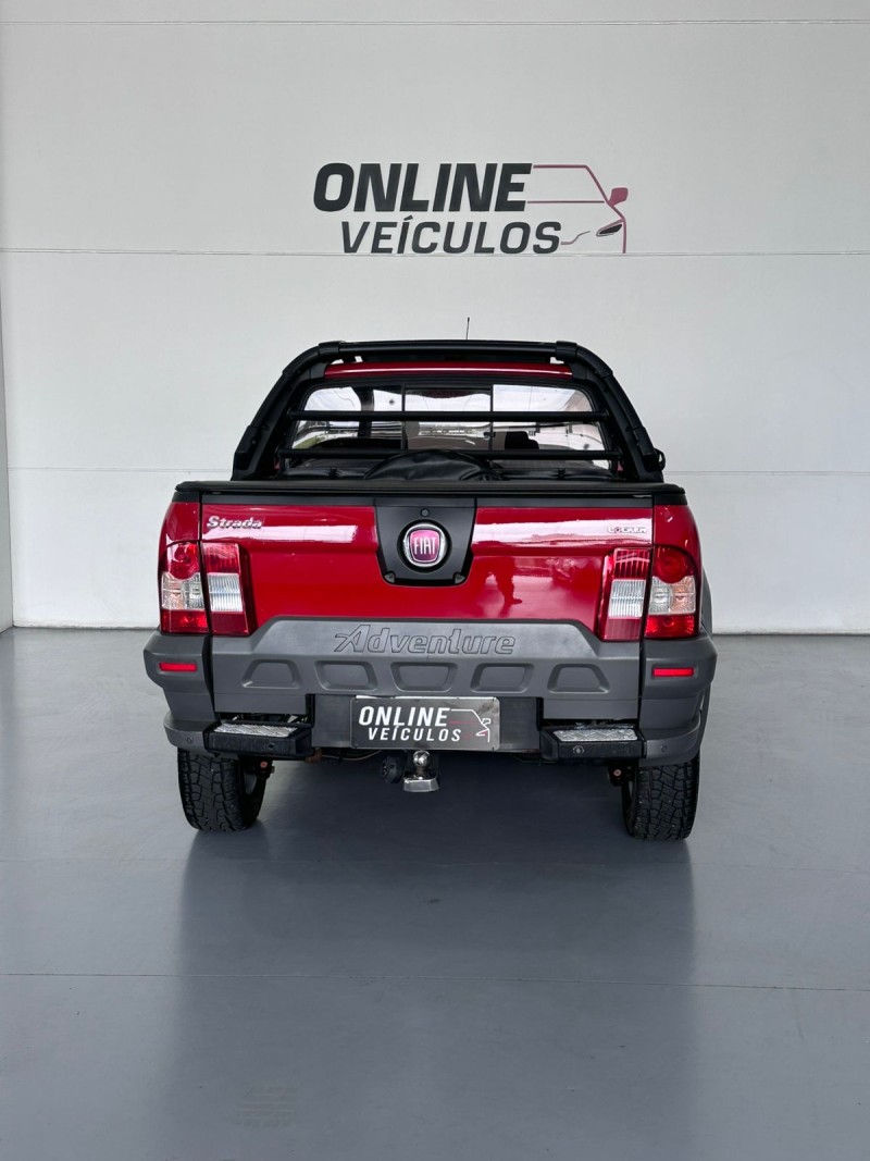 STRADA 1.8 MPI ADVENTURE LOCKER CD 8V FLEX 2P MANUAL - 2010 - FARROUPILHA