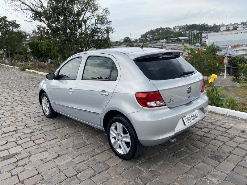 GOL 1.6 MI 8V FLEX 4P MANUAL G.V - 2009 - CARLOS BARBOSA