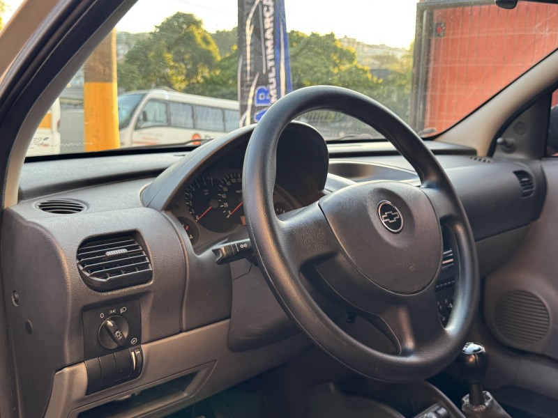 CORSA 1.0 MPFI JOY 8V GASOLINA 4P MANUAL - 2004 - CAXIAS DO SUL