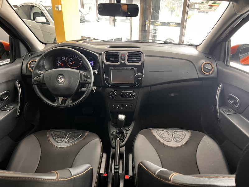 SANDERO 1.6 STEPWAY 8V FLEX 4P AUTOMATIZADO - 2015 - CAXIAS DO SUL