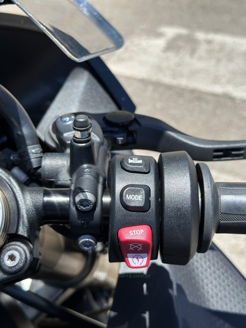 S 1000 RR - 2022 - NOVA BASSANO