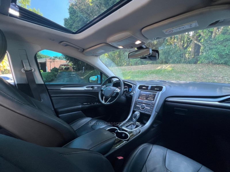 FUSION 2.0 TITANIUM PLUS 16V HÍBRIDO 4P AUTOMÁTICO - 2016 - FARROUPILHA