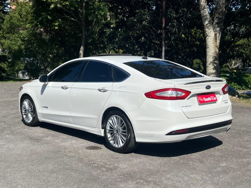 FUSION 2.0 TITANIUM PLUS 16V HÍBRIDO 4P AUTOMÁTICO - 2016 - FARROUPILHA