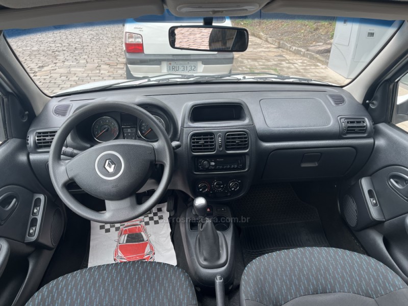 CLIO 1.0 EXPRESSION 16V FLEX 4P MANUAL - 2016 - VERANóPOLIS
