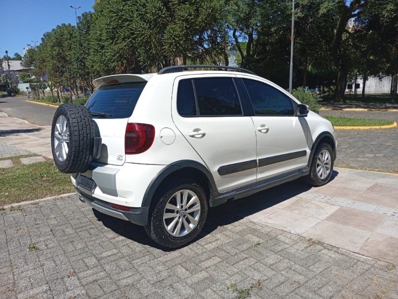 CROSSFOX 1.6 MI FLEX 8V 4P MANUAL - 2014 - FARROUPILHA