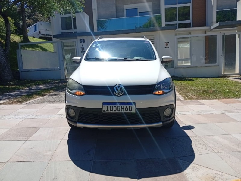 CROSSFOX 1.6 MI FLEX 8V 4P MANUAL - 2014 - FARROUPILHA