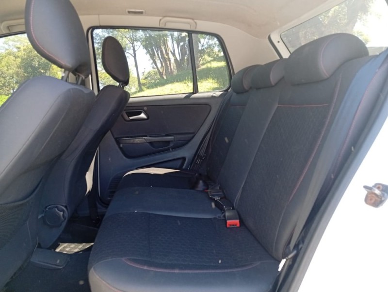 CROSSFOX 1.6 MI FLEX 8V 4P MANUAL - 2014 - FARROUPILHA